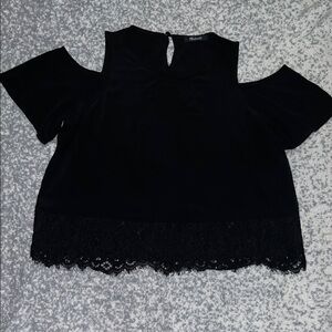 Madewell Black Cold Shoulder Top with Lace Hem